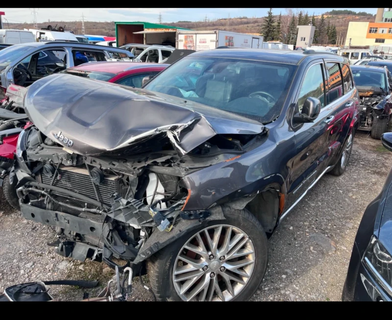 Jeep Grand cherokee 3.0 CRD, снимка 5 - Автомобили и джипове - 49983617