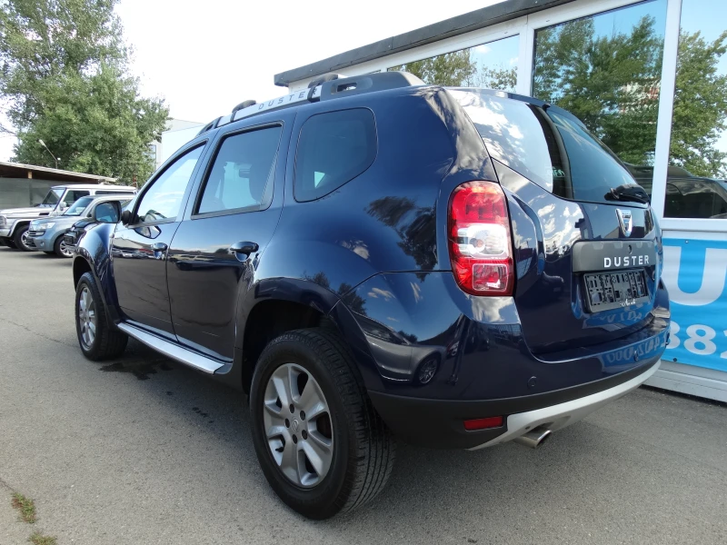 Dacia Duster 1.2TCe 4x4 Фейслифт, снимка 2 - Автомобили и джипове - 51877389