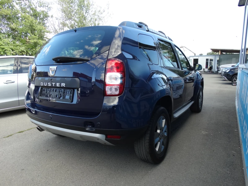 Dacia Duster 1.2TCe 4x4 Фейслифт, снимка 3 - Автомобили и джипове - 51877389