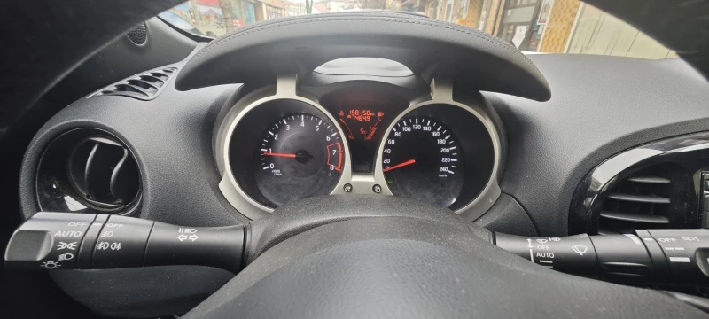 Nissan Juke FACE LIFT, снимка 8 - Автомобили и джипове - 53336720