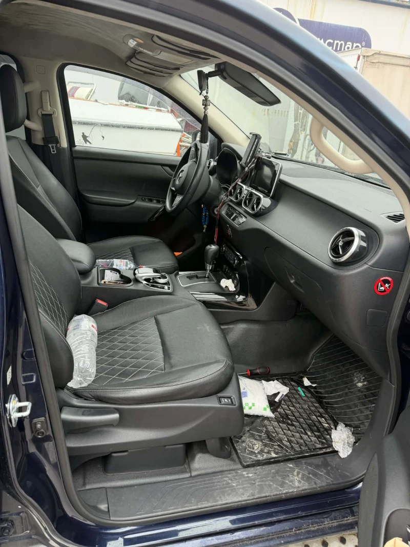 Mercedes-Benz X-Klasse ПИКАП, снимка 13 - Автомобили и джипове - 53561696