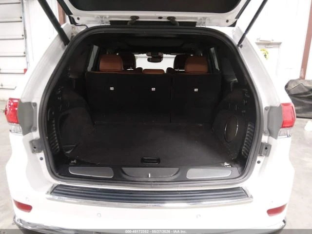Jeep Grand cherokee SUMMIT / DISTRONIC / ОБДУХ / ПОДГРЕВИ / ПАНОРАМА , снимка 6 - Автомобили и джипове - 54987653