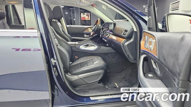 Mercedes-Benz GLS 400, снимка 11 - Автомобили и джипове - 55471531