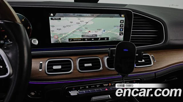 Mercedes-Benz GLS 400, снимка 14 - Автомобили и джипове - 55471531