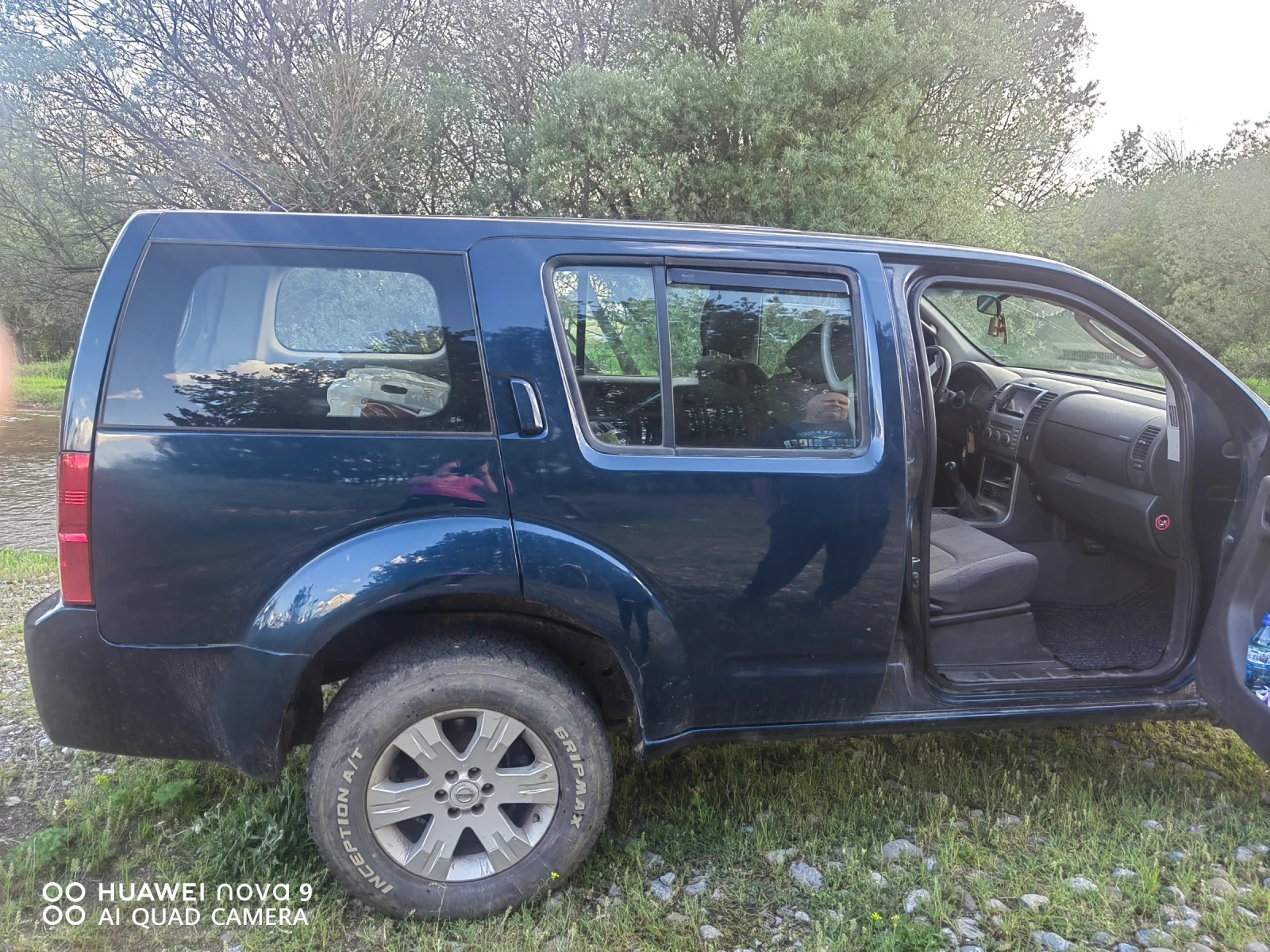 Nissan Pathfinder 2.5 dCi 4WD - изображение 4