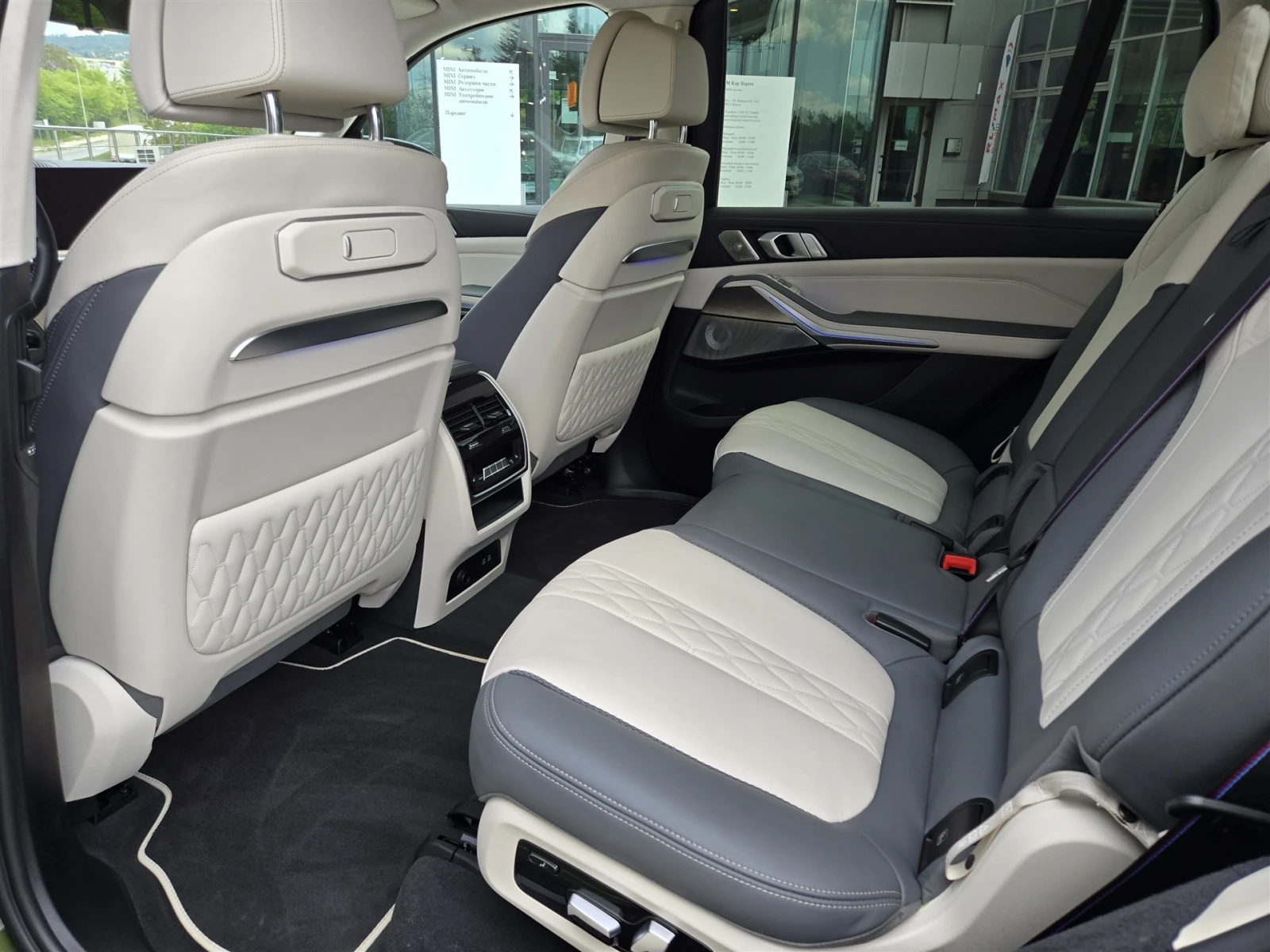 BMW X7 M60i xDrive - изображение 9