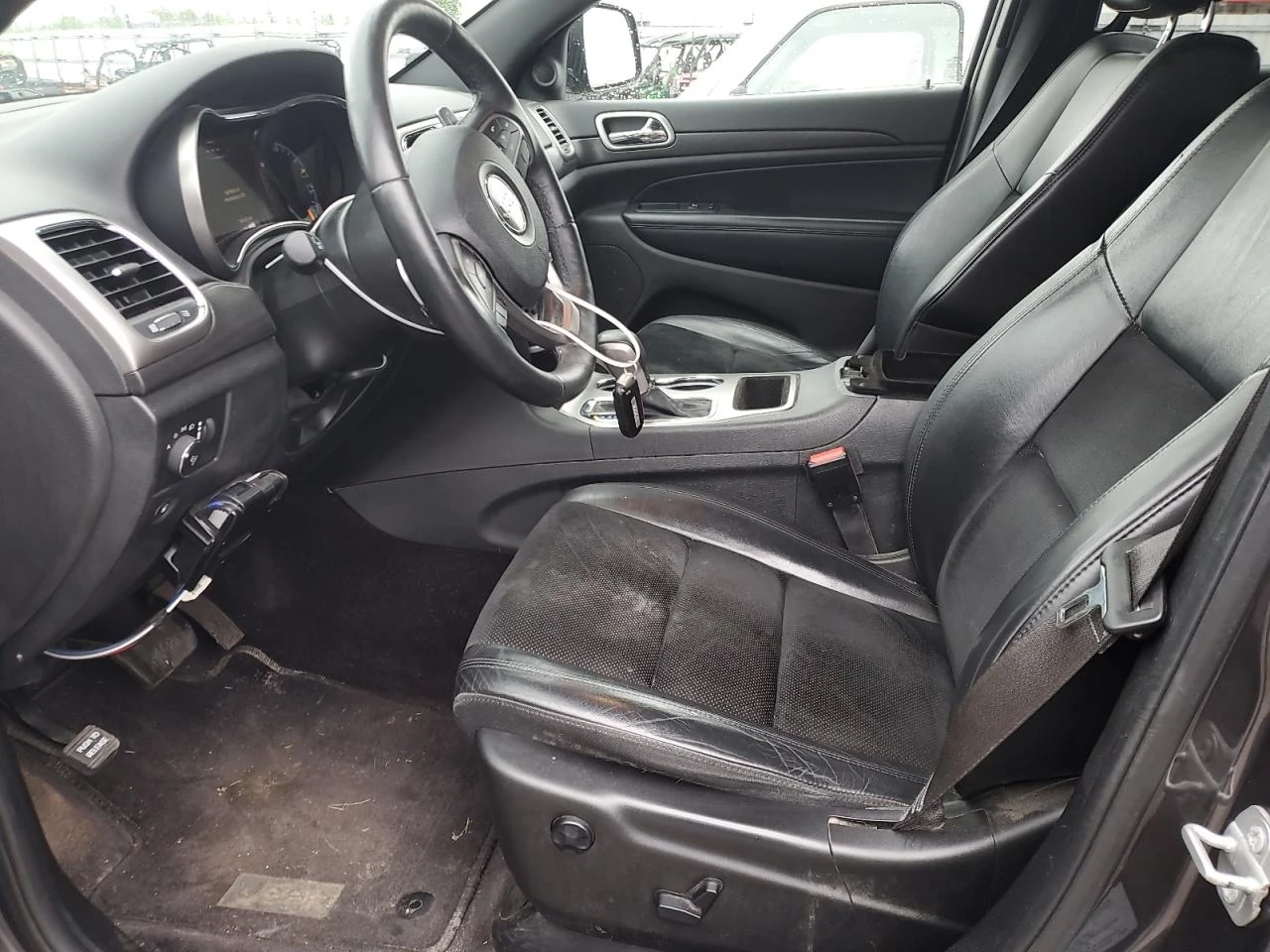 Jeep Grand cherokee 3.6L 4x4/КЛИП НА МОТОР - изображение 7