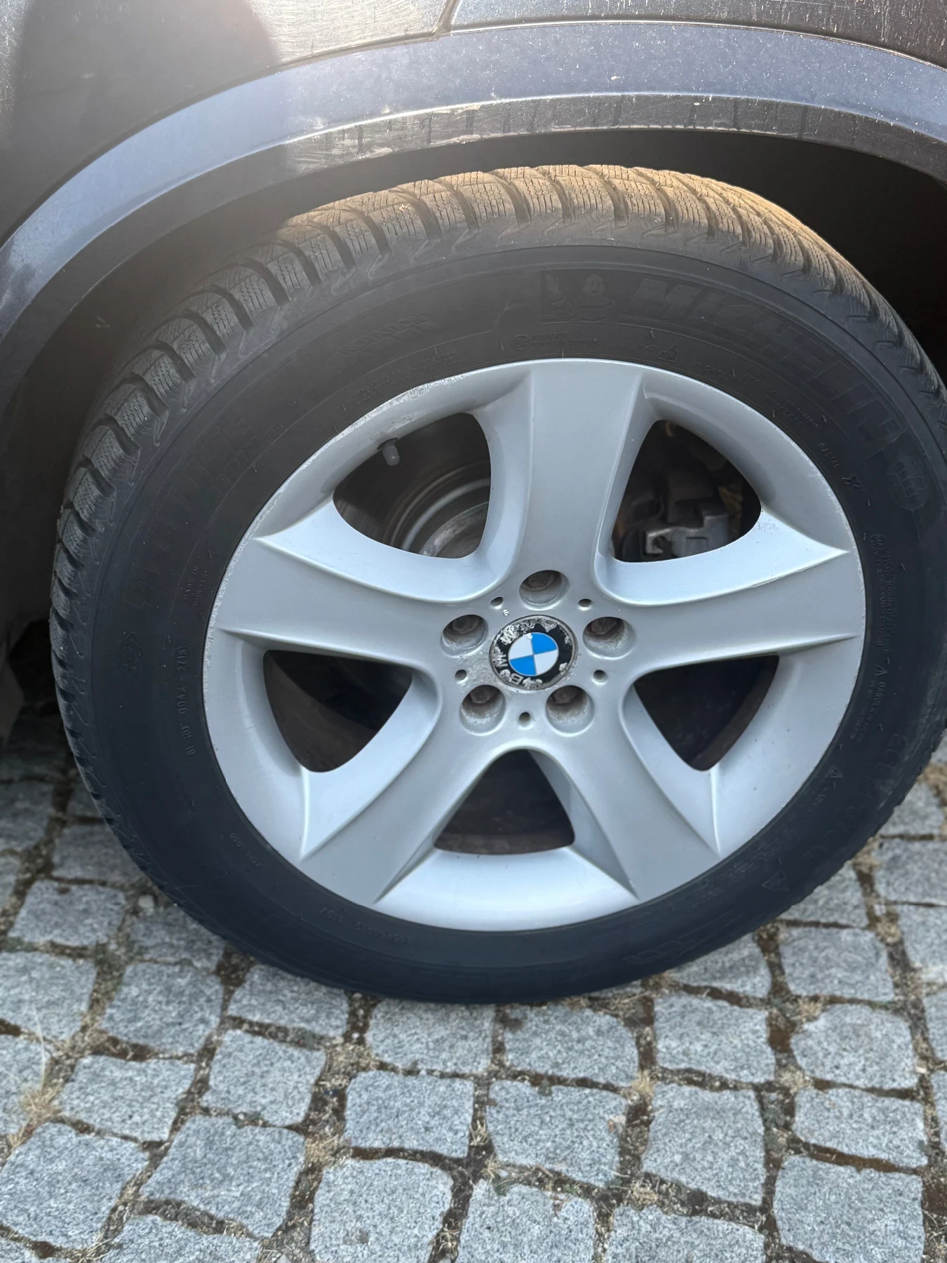 BMW X5 4.8 is - изображение 4