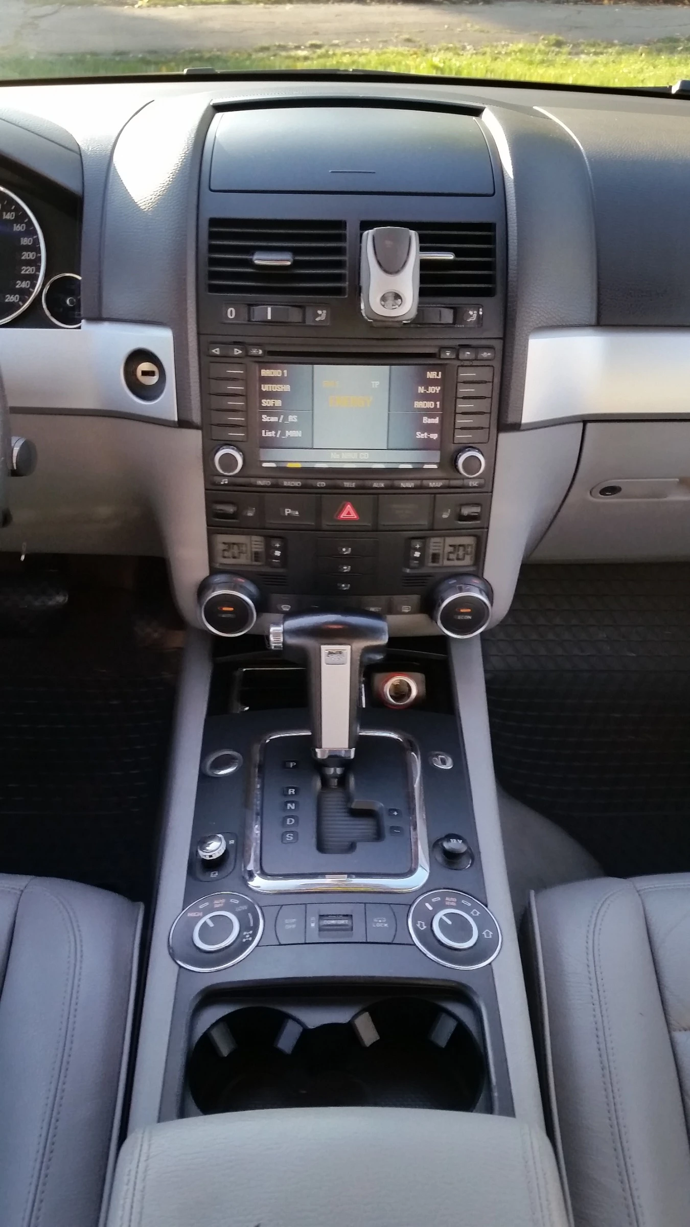 VW Touareg R5-INDIVIDUAL - изображение 7