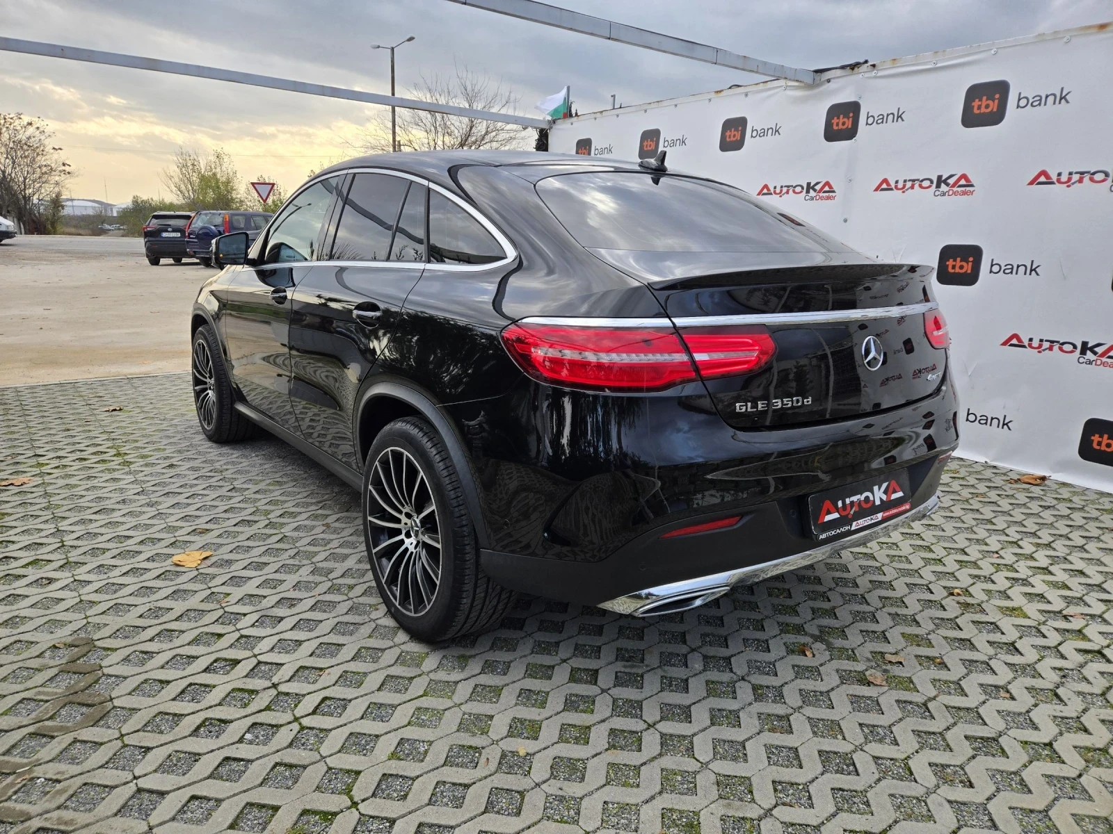 Mercedes-Benz GLE 350 Coupe/258kc/AMG-LINE/9G-TRONIC/360 /CAR PLAY | Mobile.bg   5