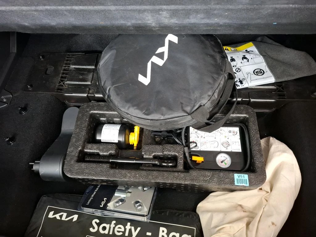 Kia Niro Premium 64kWh 204PS | Mobile.bg � ����������� 12