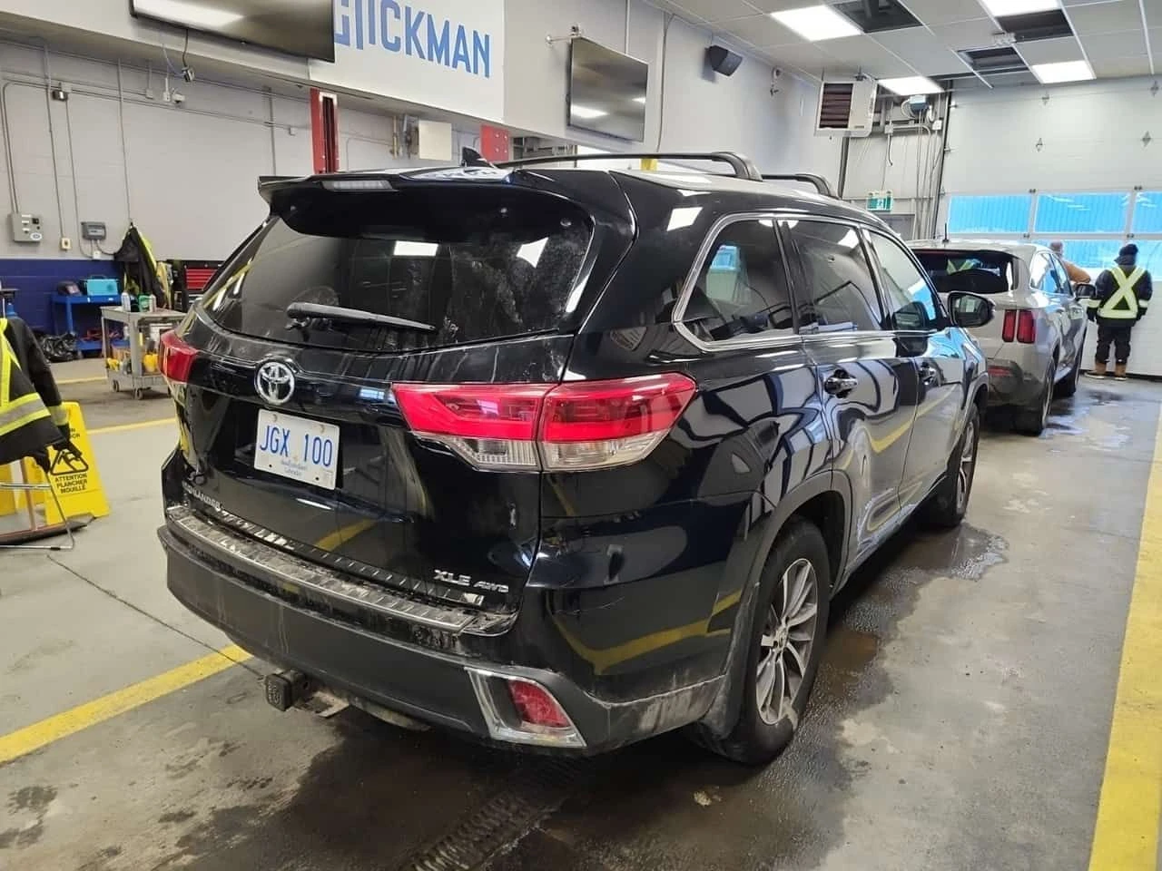Toyota Highlander XLE /CARFAX /Кожа/Подгрев/4х4/Панорама - изображение 3
