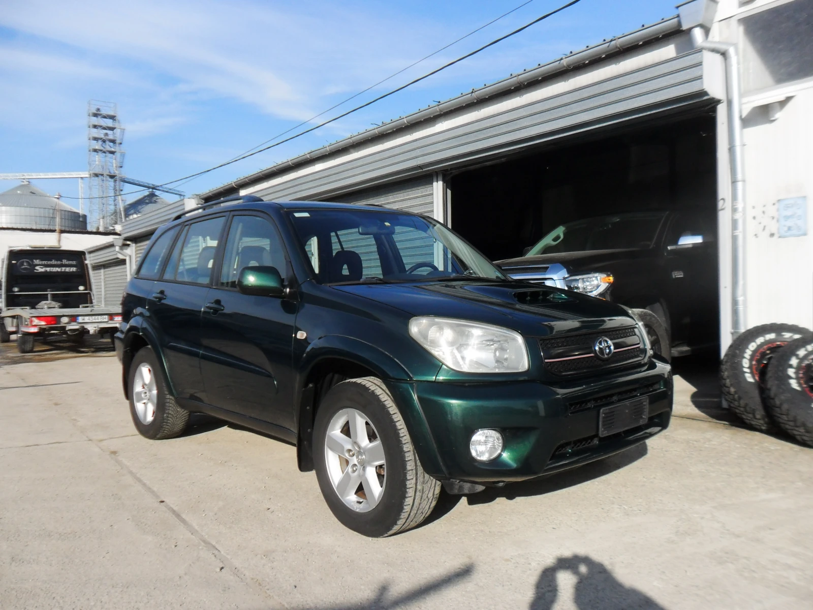 Toyota Rav4 2, 0-D4D-4X4-KLIMA-ITALY - изображение 3