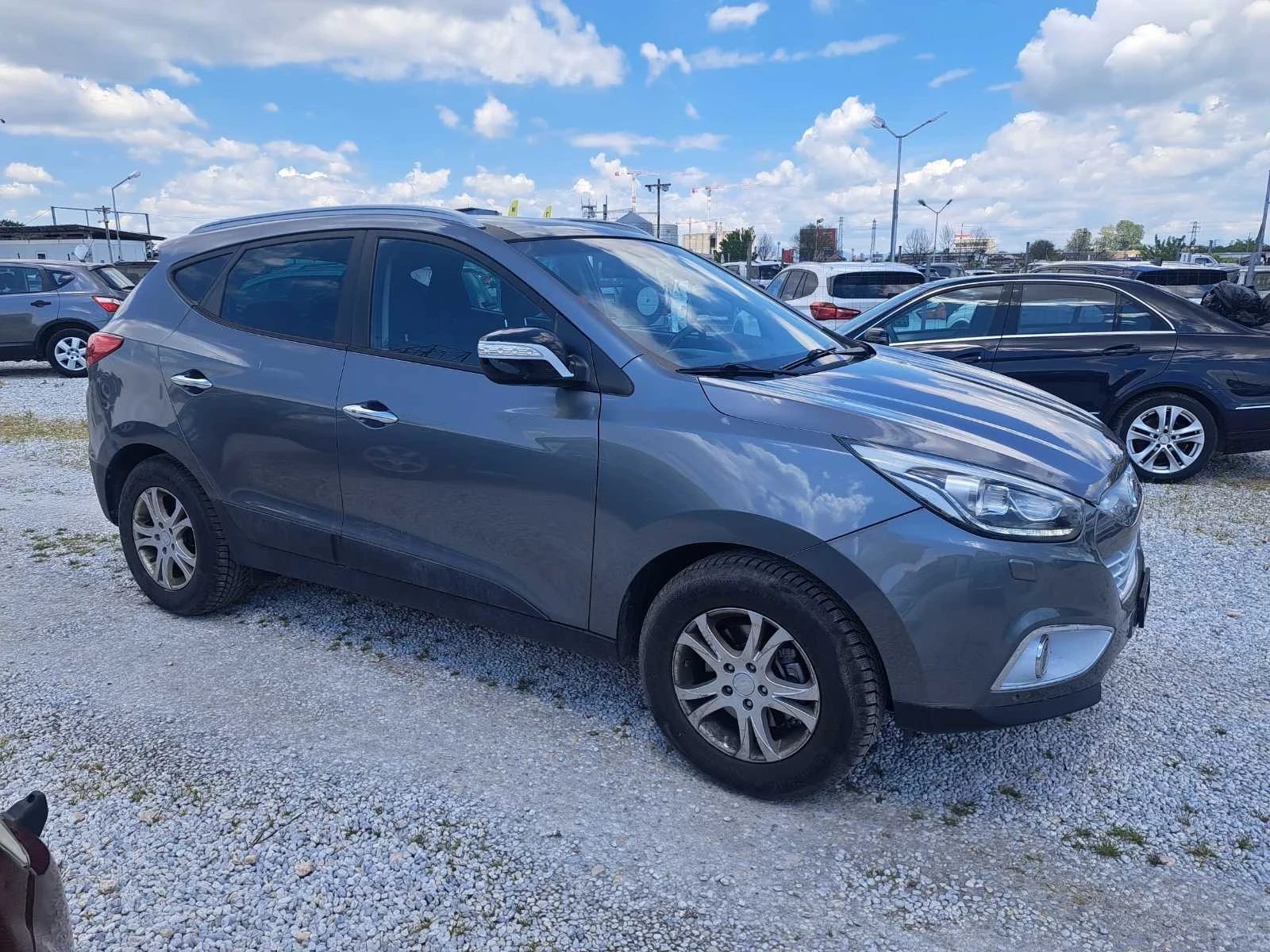 Hyundai IX35 2, 0 CRDI FULL, снимка 9 - Автомобили и джипове - 54511180