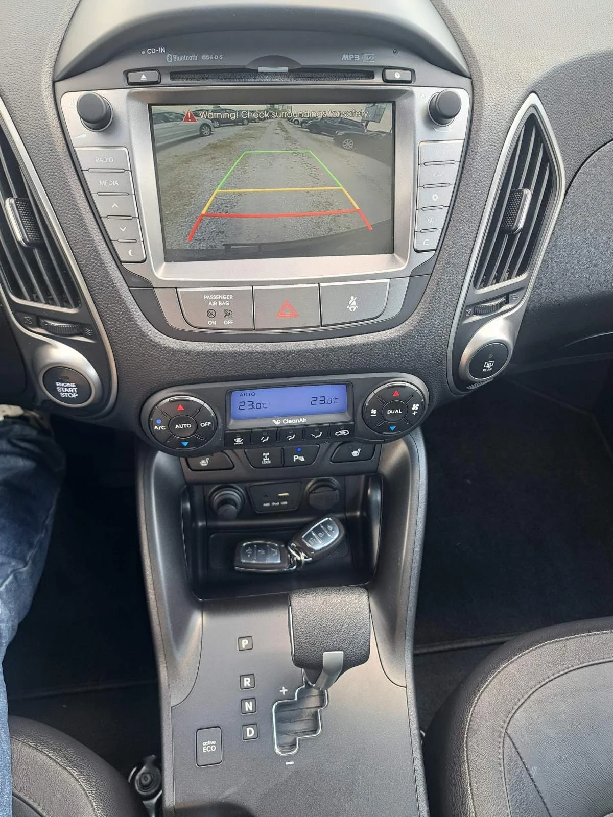 Hyundai IX35 2, 0 CRDI FULL, снимка 15 - Автомобили и джипове - 54511180