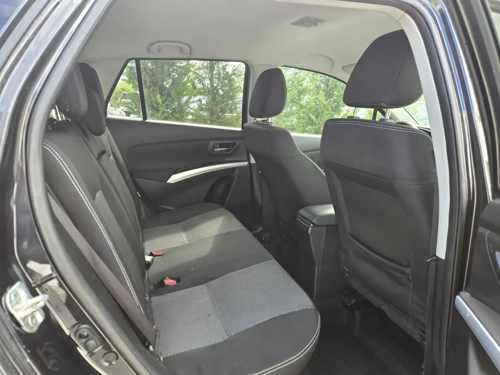 Suzuki SX4 S-Cross 1.6DDIS-120кс= 6СК= KEYLESS= АВТОПИЛОТ, снимка 14 - Автомобили и джипове - 54544132