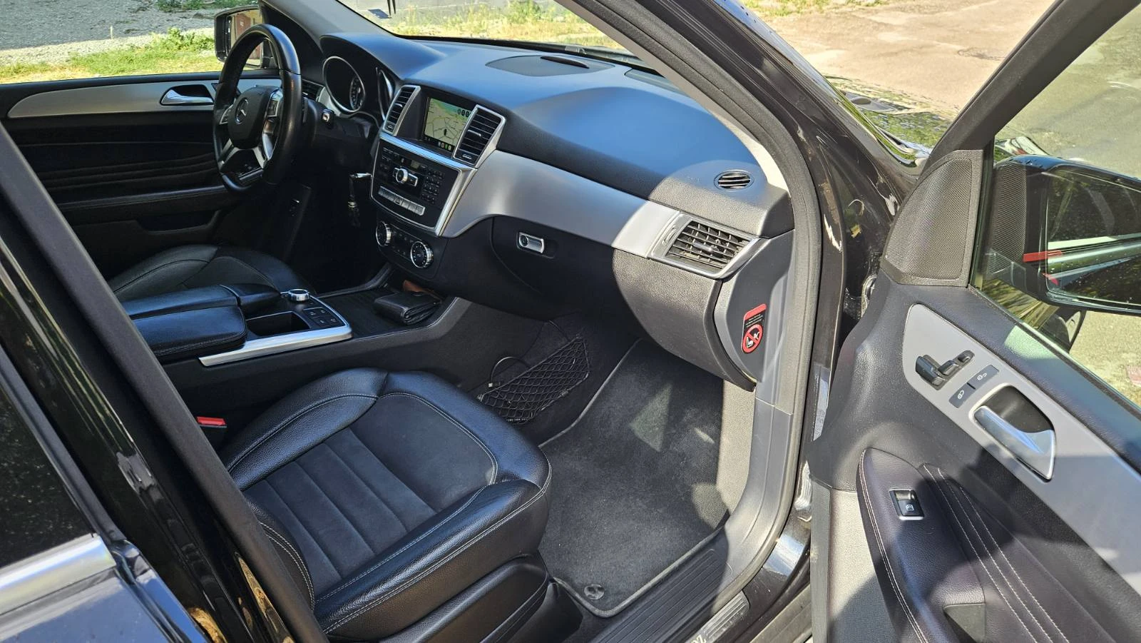 Mercedes-Benz ML 350, снимка 10 - Автомобили и джипове - 54802583