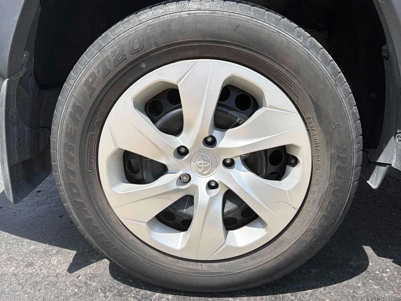 Toyota Rav4 * LE * АВТОКРЕДИТ БЕЗ ПЪРВОНАЧАЛНА ВНОСКА* , снимка 7 - Автомобили и джипове - 54803138