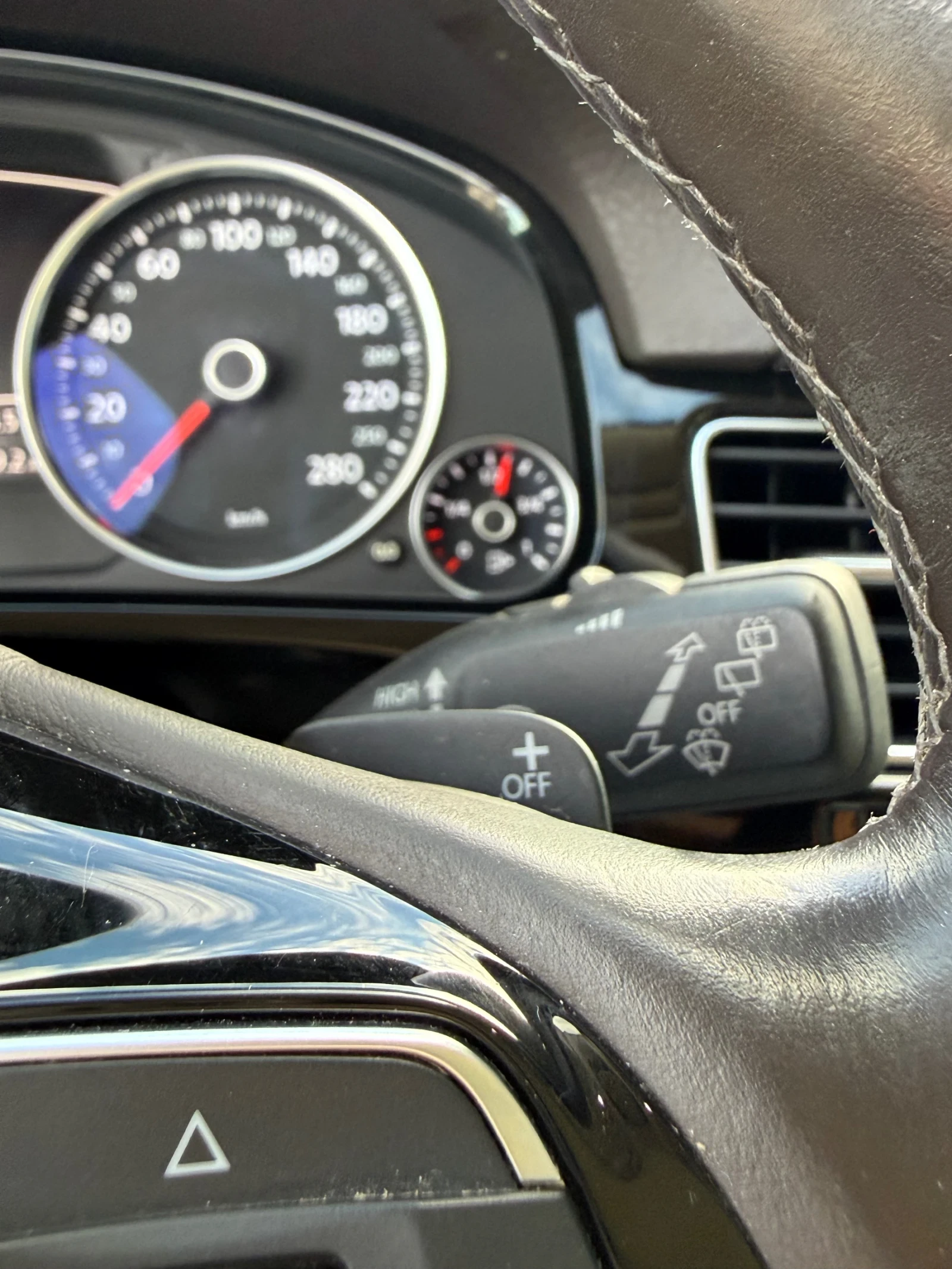 VW Touareg V6 3.0 TDI R LINE 4MOTION FULL!  | Mobile.bg � ����������� 11