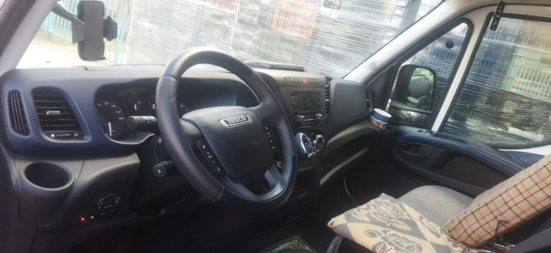 Iveco Daily, снимка 5 - Бусове и автобуси - 52816130