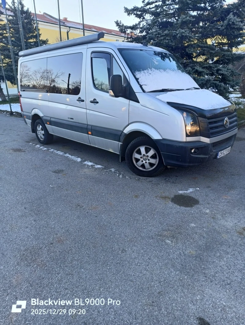 VW Crafter Пътнически , снимка 2 - Бусове и автобуси - 52929227
