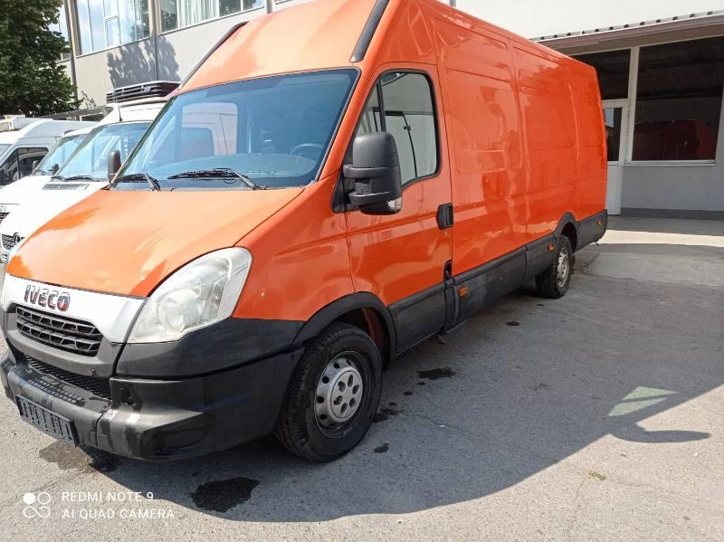 Iveco Daily 35c14 Metan, снимка 2 - Бусове и автобуси - 48883878