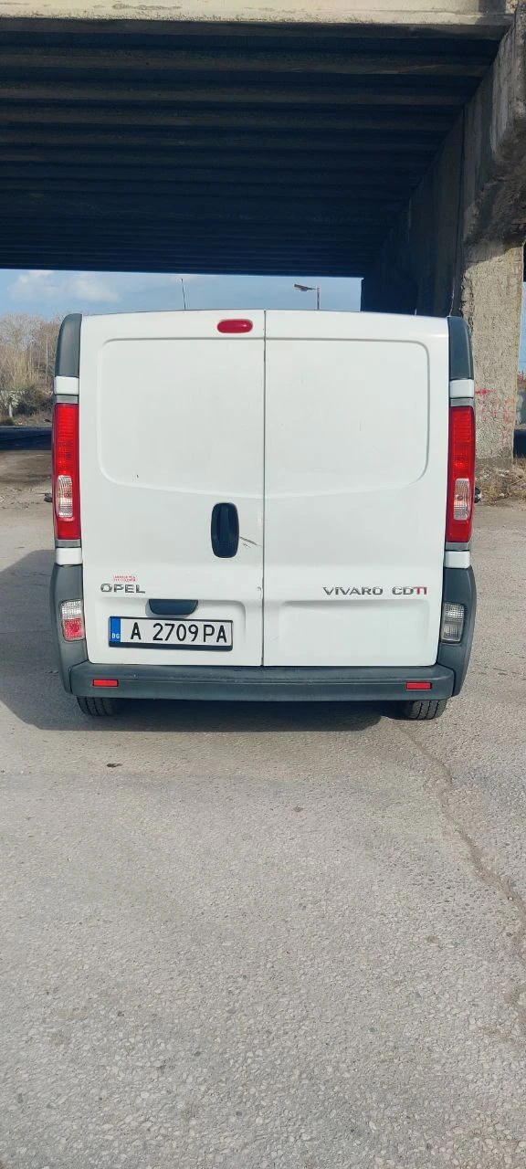 Opel Vivaro 2.0D 84 к.с., снимка 6 - Бусове и автобуси - 49493196