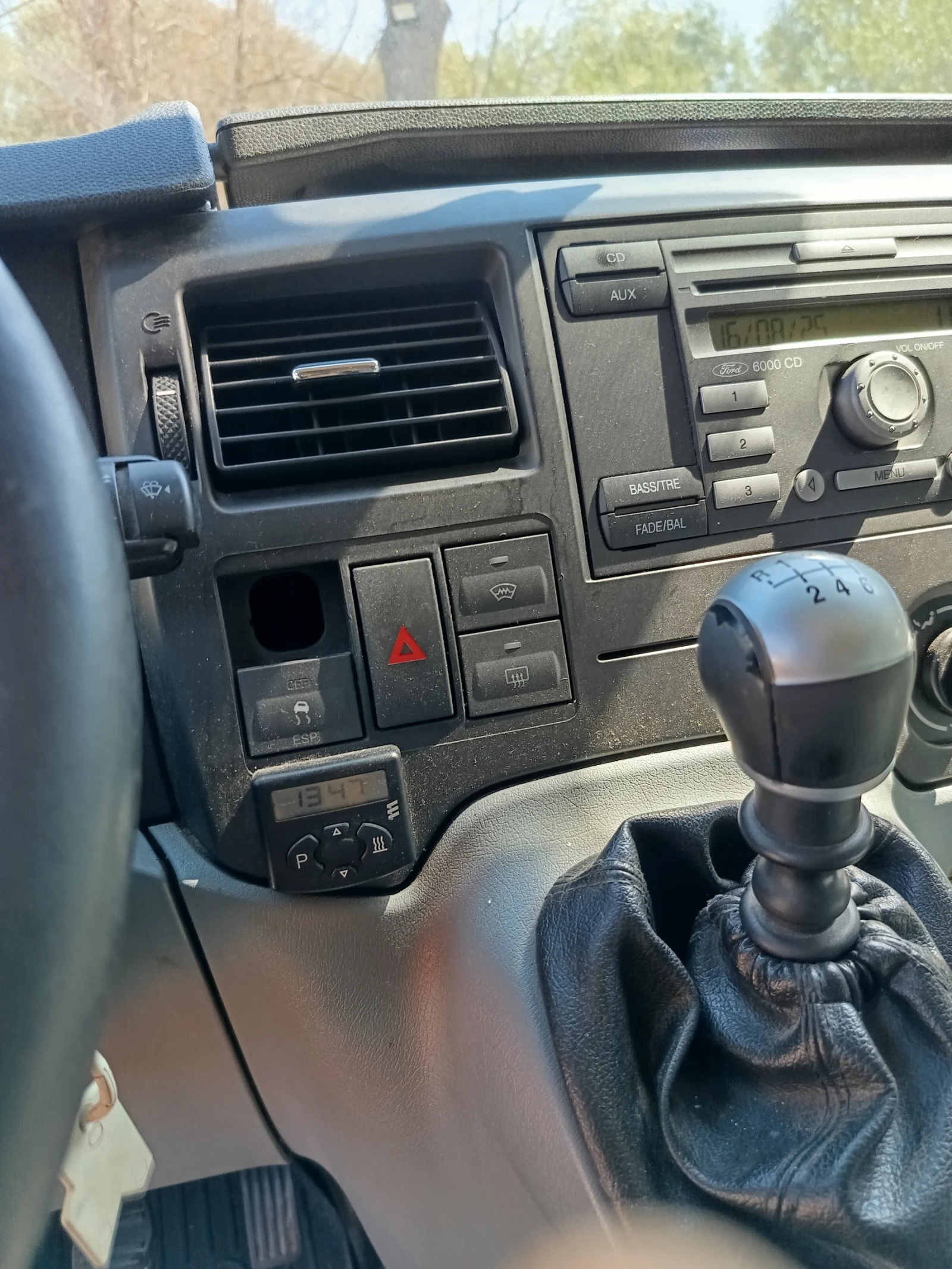 Ford Transit 2.2tdci - изображение 9