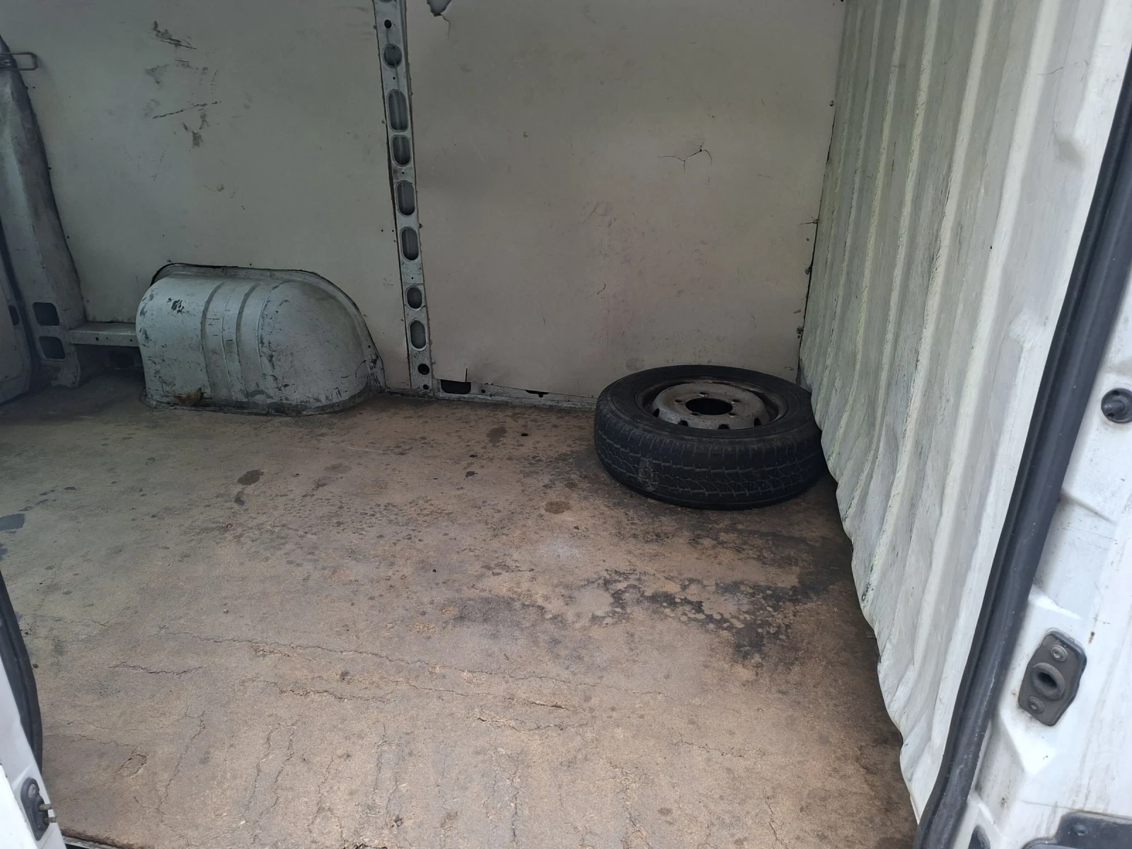 Renault Master D, снимка 11 - Бусове и автобуси - 54651309