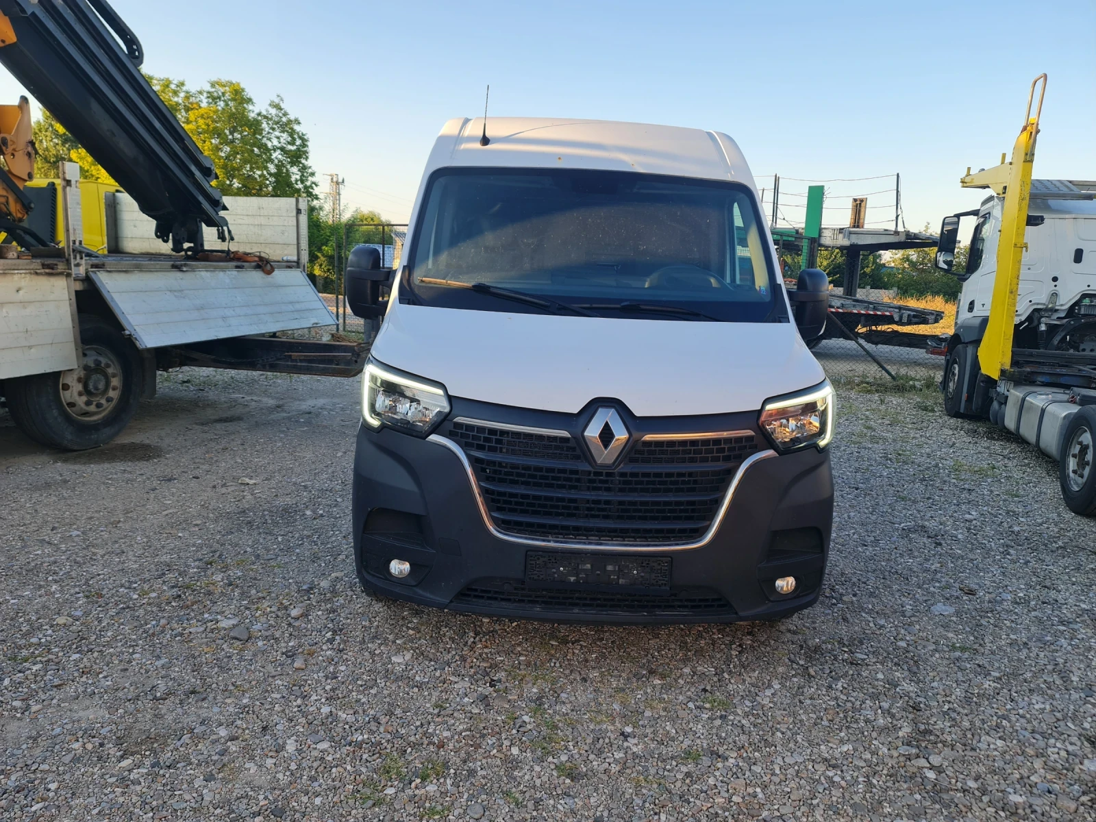 Renault Master 2.3 150кс итали