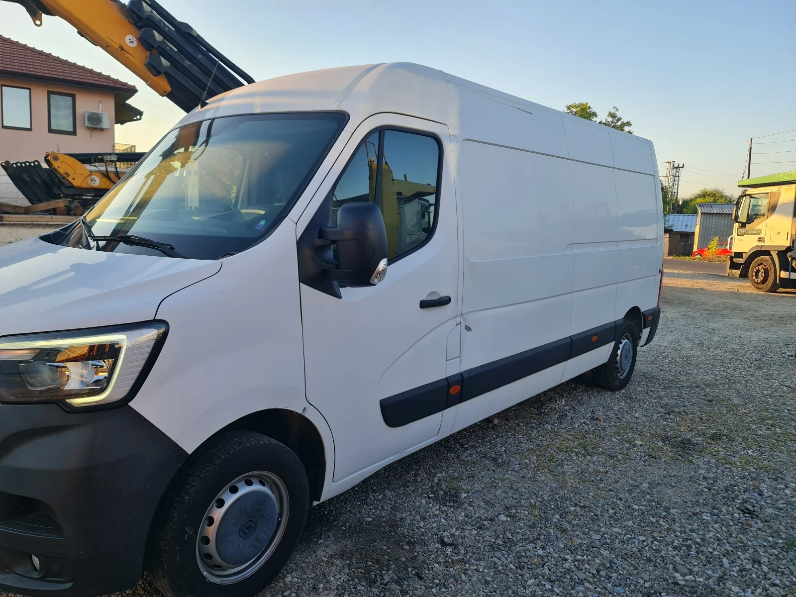 Renault Master 2.3 150кс итали, снимка 3 - Бусове и автобуси - 55694940