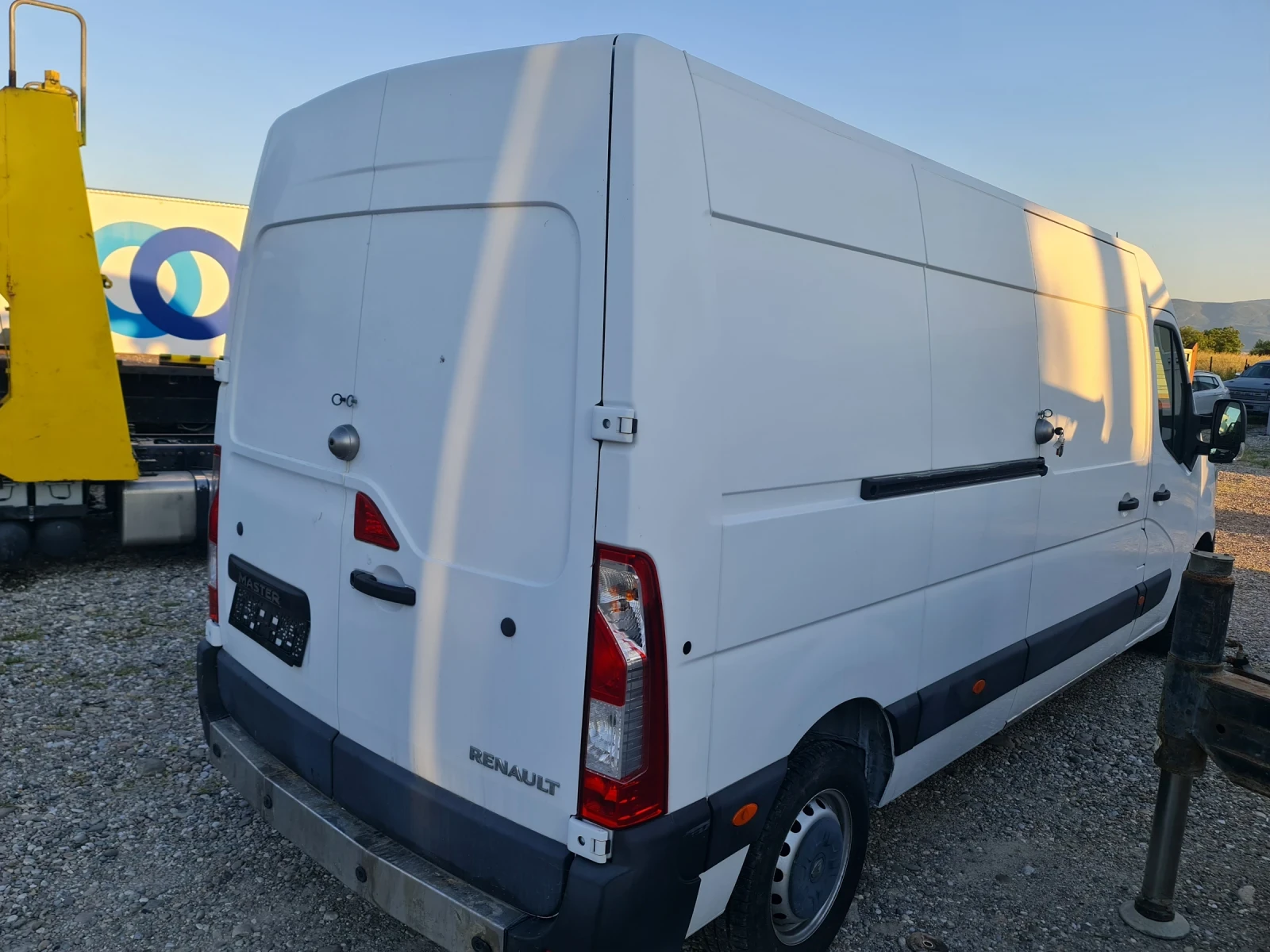 Renault Master 2.3 150кс итали, снимка 5 - Бусове и автобуси - 55694940