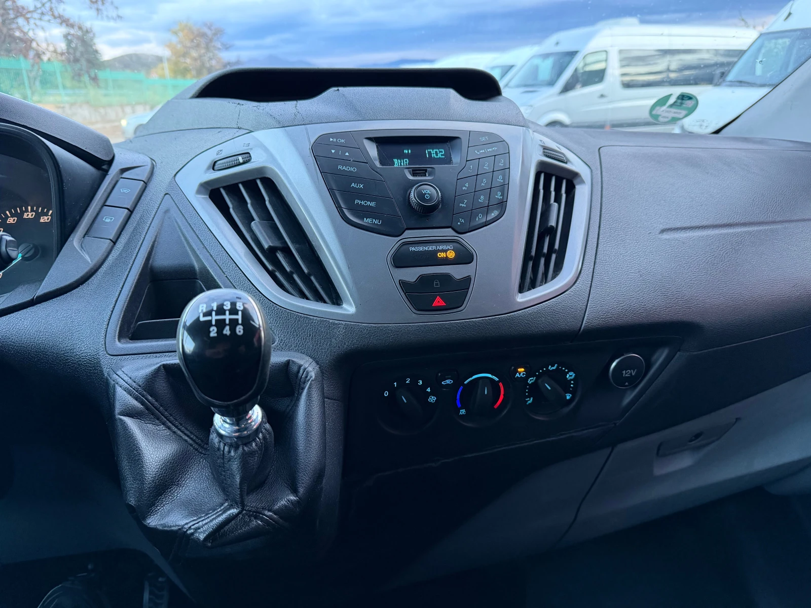 Ford Transit Custom 9 места УНИКАТ, снимка 9 - Бусове и автобуси - 56712177