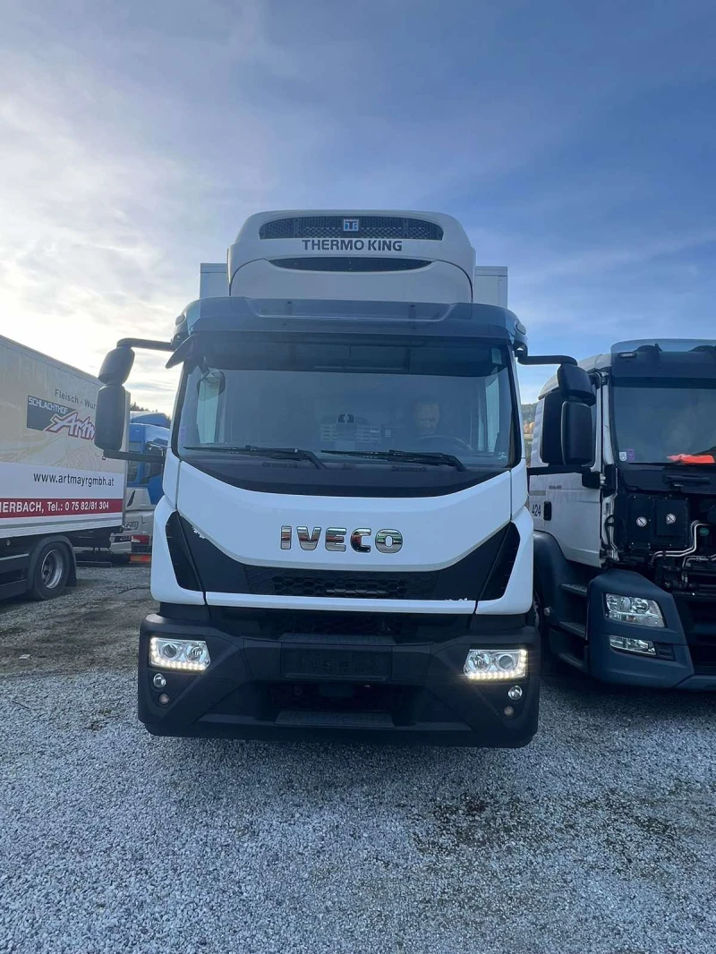 Iveco Eurocargo 180.320 Хладилен с падащ борд - ГАРАНЦИОНЕН, снимка 6 - Камиони - 52248896