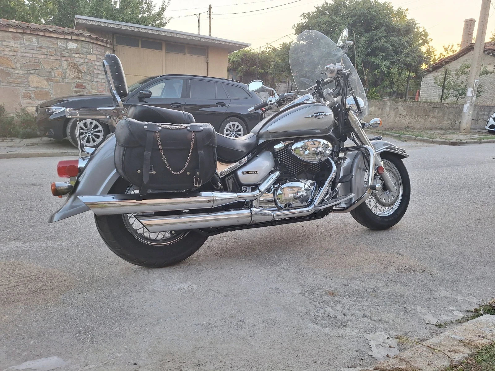 Suzuki Boulevard C50 - изображение 4