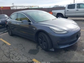 Tesla Model 3 ПОДГРЕВ* КАМЕРА* КЕЙЛЕС* LANE* ASSIST, снимка 1