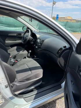 Hyundai I30 РЕГИСТРИРАНА* ГАЗ, снимка 9
