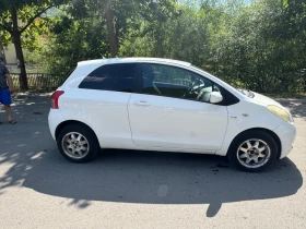 Toyota Yaris 1.4, снимка 3