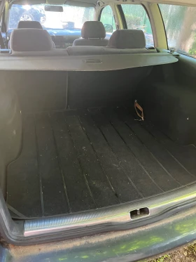 VW Passat Комби, снимка 8
