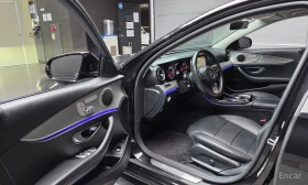 Mercedes-Benz E 220, снимка 10