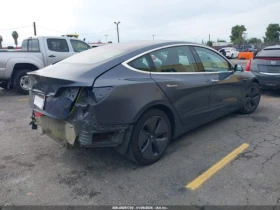 Tesla Model 3 ПОДГРЕВ* КАМЕРА* КЕЙЛЕС* LANE* ASSIST - 9000 € / 17602.47 лв. - 19356779 4