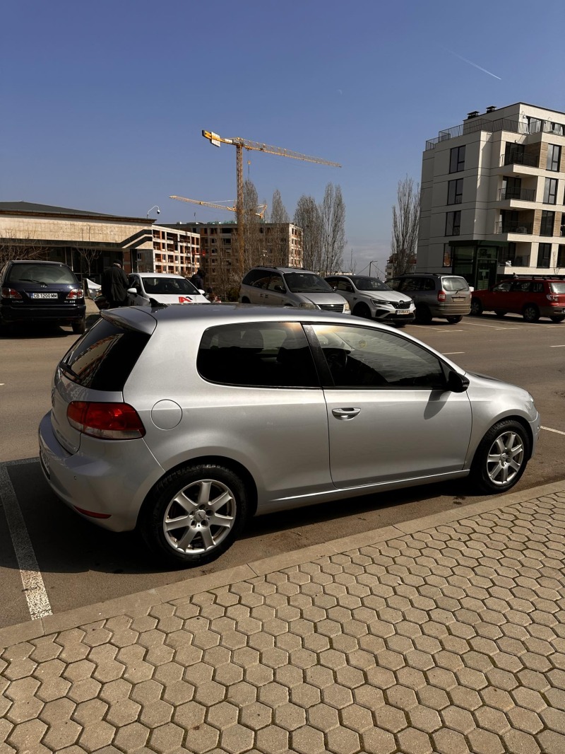 VW Golf, снимка 10 - Автомобили и джипове - 44791606