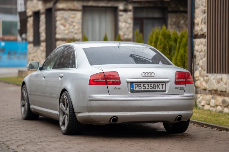 Audi A8 3.0 Quattro , снимка 2 - Автомобили и джипове - 47881395