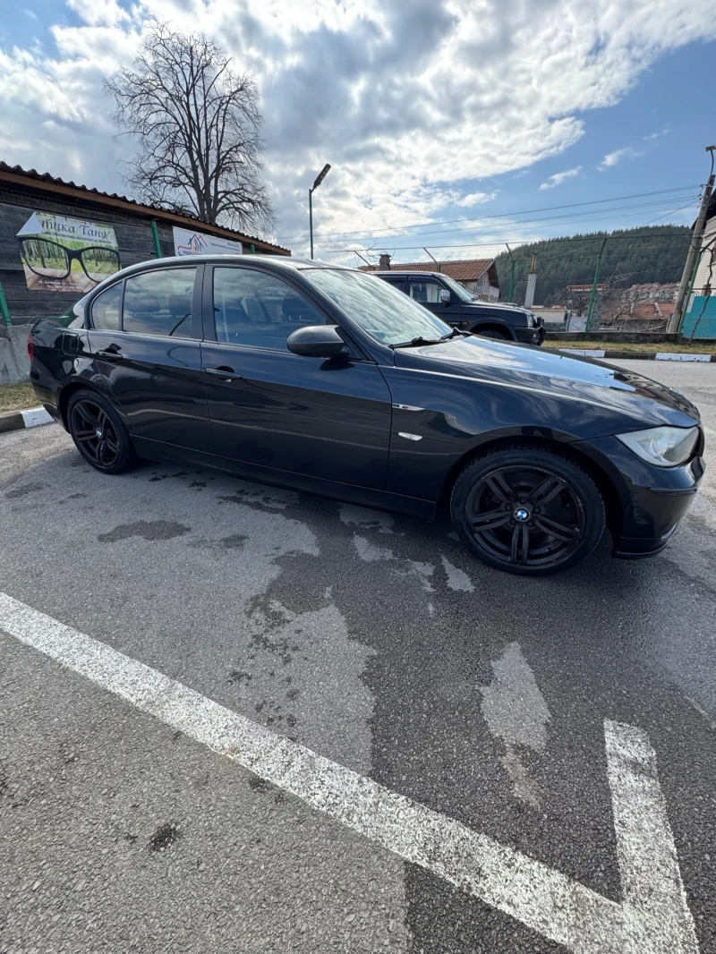 BMW 320 Дизел 2009-Година, снимка 2 - Автомобили и джипове - 49313219