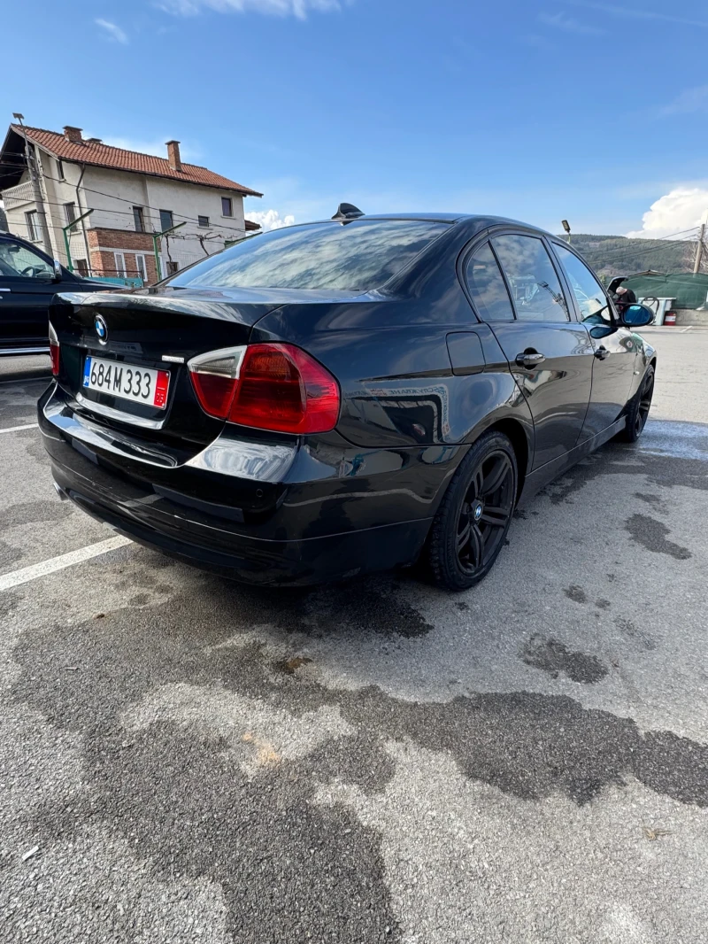 BMW 320 Дизел 2009-Година, снимка 4 - Автомобили и джипове - 49313219