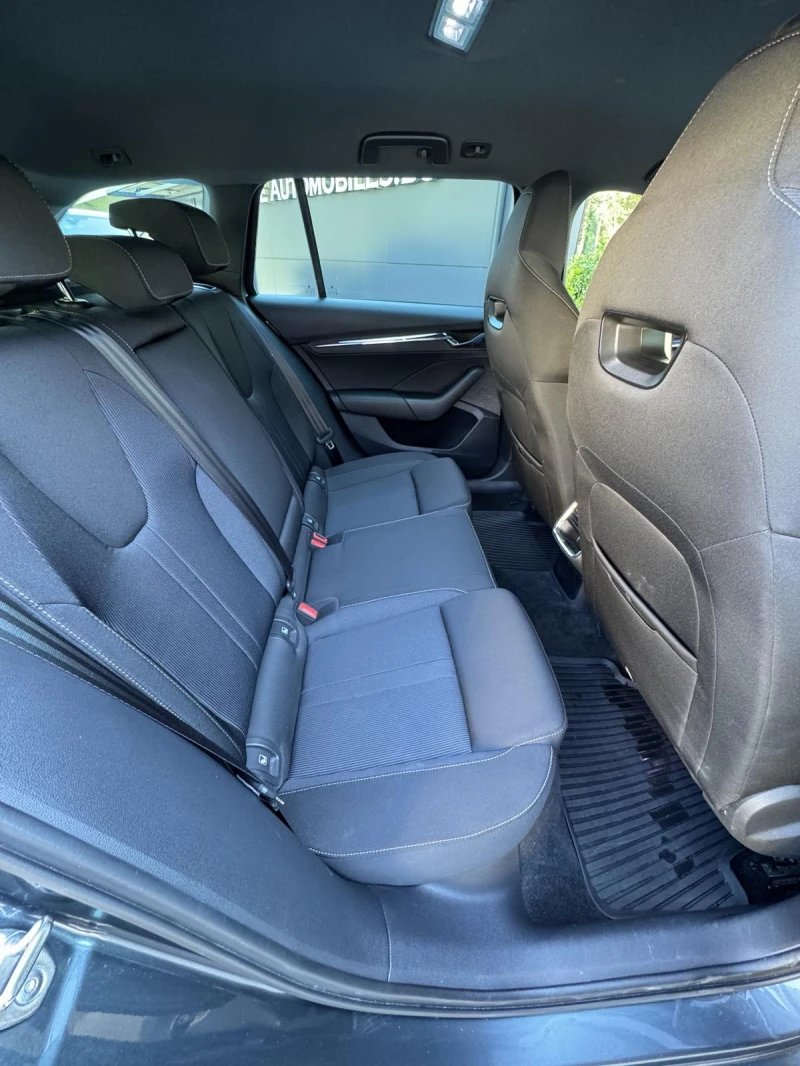 Skoda Octavia Sportline, снимка 11 - Автомобили и джипове - 50538028