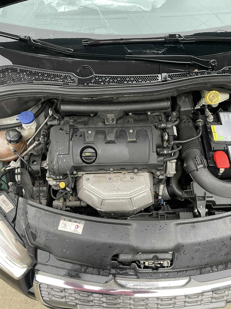 Peugeot 208 VTi, снимка 5 - Автомобили и джипове - 51934254