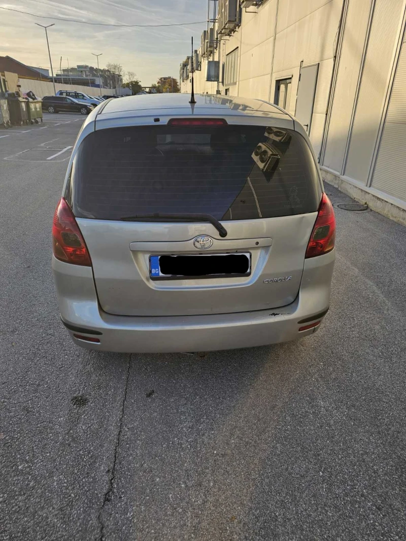 Toyota Corolla verso, снимка 6 - Автомобили и джипове - 52249473