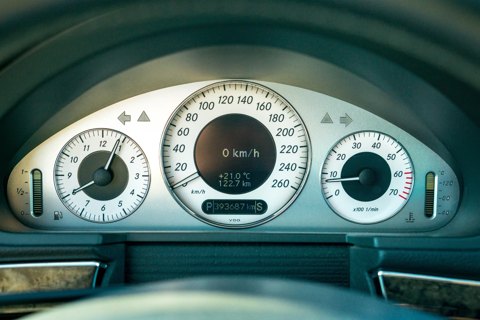 Mercedes-Benz E 320 Avantgarde | Mobile.bg   12