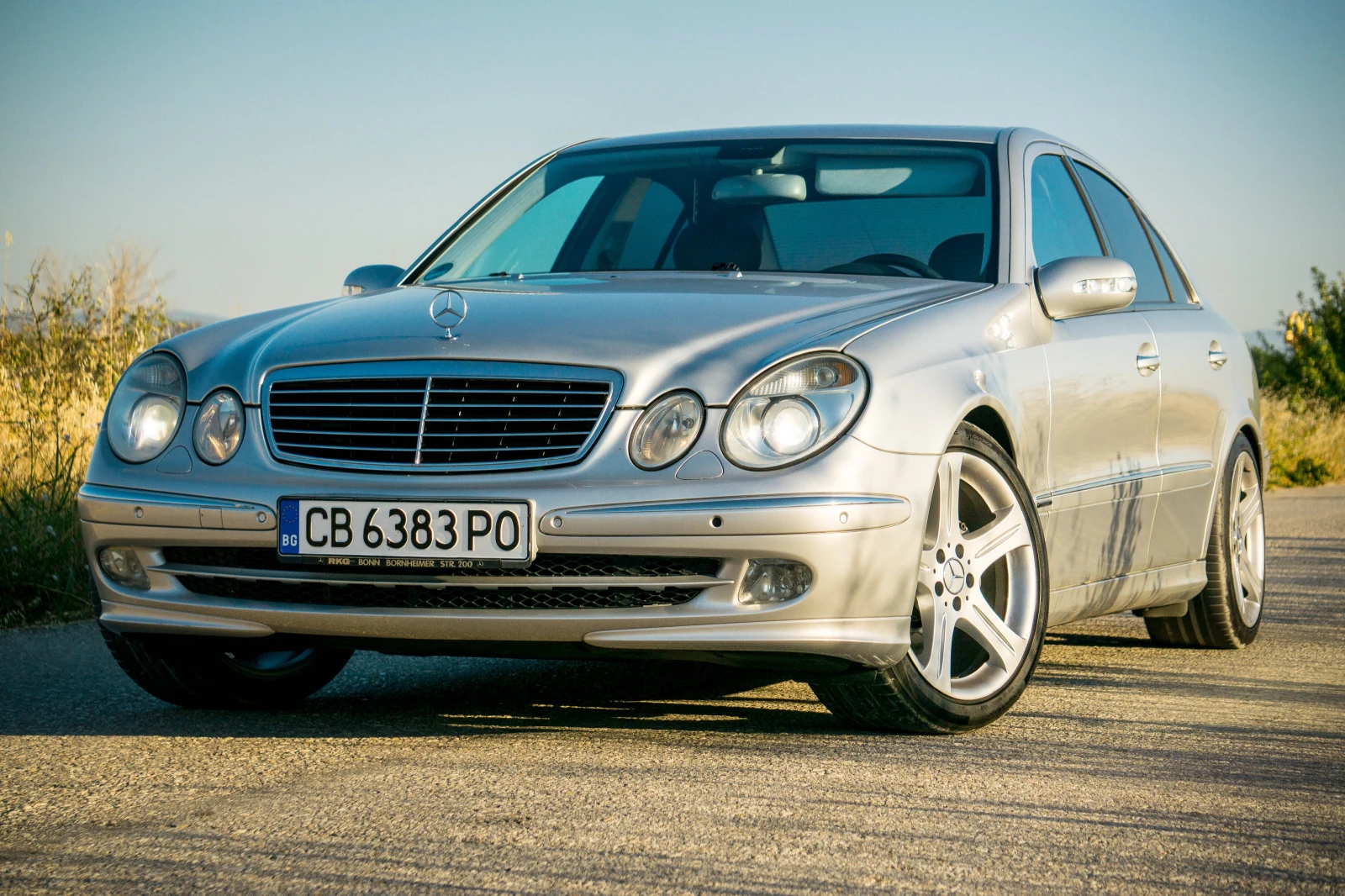 Mercedes-Benz E 320 Avantgarde - изображение 2